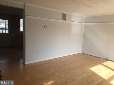 9326 Cross Timbers Ct, Laurel, MD 20723 - photo 2