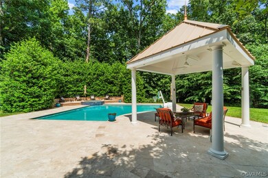 Gazebo with speakers and fan to relax in the shade