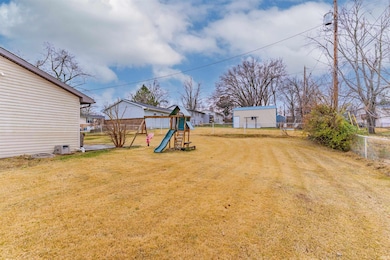 4899 Martin Rd, Newburgh, IN 47630 - photo 5