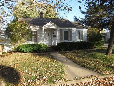2201 California St, Columbus, IN 47201 - photo 2