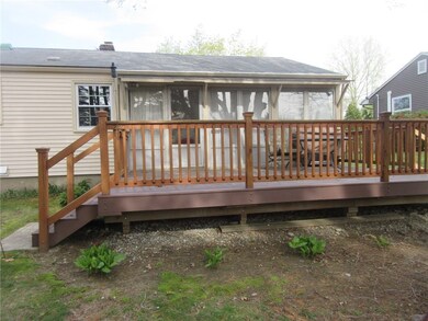 11 Cortland Ln, Cranston, RI 02920 - photo 5