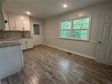 Large eat in kitchen