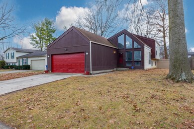 1933 Denise Dr, Columbus, OH 43229 - photo 4