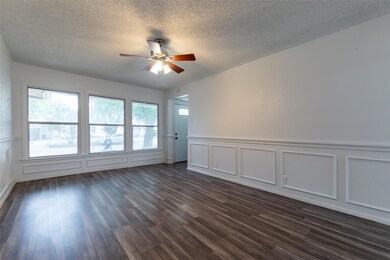 954 Ralph St, Grand Prairie, TX 75051 - photo 6