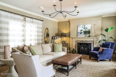 010-Living_Room-1418450-mls