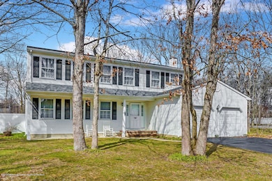 127 Ticonderoga Dr, Toms River, NJ 08755 - photo 2