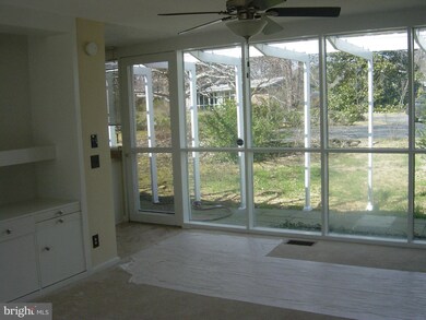 1933 Marthas Rd, Alexandria, VA 22307 - photo 4