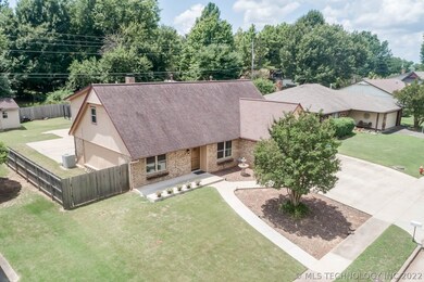 133 W Charlotte St, Broken Arrow, OK 74011 - photo 4