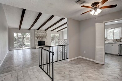 8414 Gulf Spring Ln, Houston, TX 77075 - photo 3