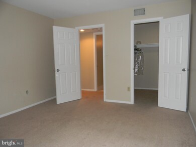 2903 Fallstaff Rd unit 204, Baltimore, MD 21209 - photo 7