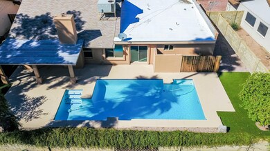 2313 W Keating