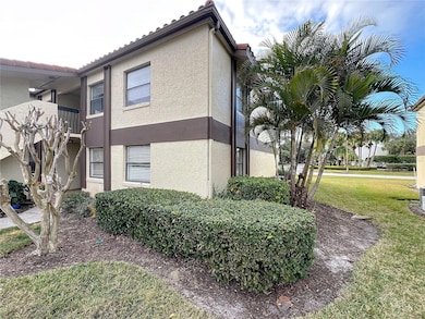 3232 Candle Ridge Dr unit 104, Orlando, FL 32822 - photo 2