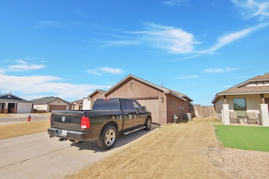 1716 133rd St, Lubbock, TX 79423 - photo 3