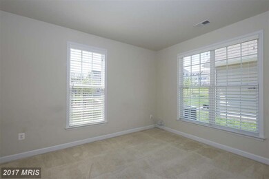 8324 Gibbs Way, Hyattsville, MD 20785 - photo 6