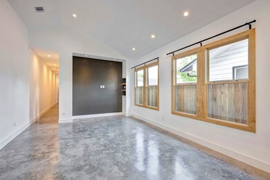 907 Kern St unit B, Houston, TX 77009 - photo 6