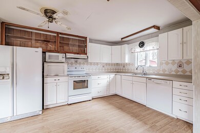 102 Wardtown Rd, Freeport, ME 04032 - photo 6