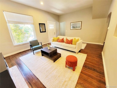 424 N Clarkson St, Denver, CO 80218 - photo 3