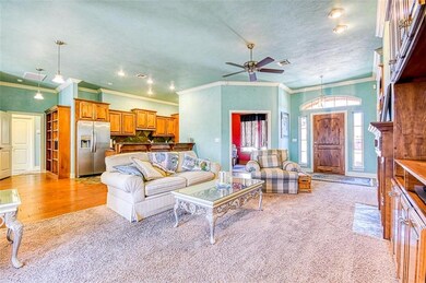 4216 Spyglass Dr, Norman, OK 73072 - photo 6