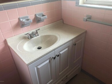 1109 Alamanda - 4