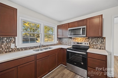 807 N Morris St, Gastonia, NC 28052 - photo 7