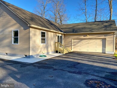 2300 Sanford Dr, Vineland, NJ 08361 - photo 5