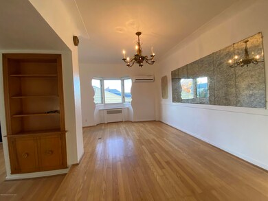 409 W Grove St, Taylor, PA 18517 - photo 5