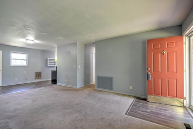 722 Georgia St, Johnson City, TN 37601 - photo 6