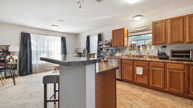 Kitchen/Dining