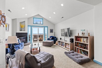 260 N Pacific St, Rockaway Beach