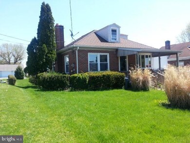 321 Ridge Ave, New Holland, PA 17557 - photo 5