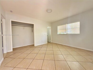 1523 NE 110th Terrace unit 1525, Miami, FL 33161 - photo 6