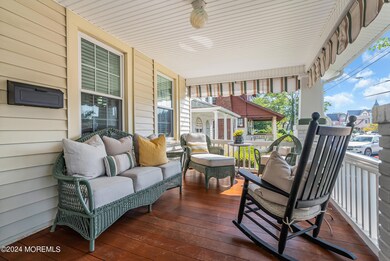 121 Main porch 2