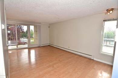 2400 Barrow St unit 201, Anchorage, AK 99503 - photo 3