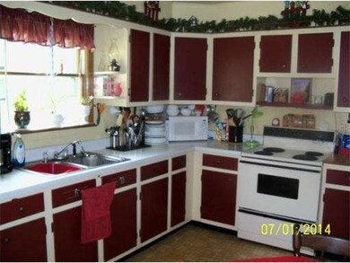 37 Crocker Nye Rd, Oakham, MA 01068 - photo 4