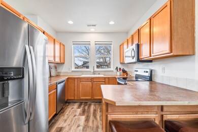 3244 SW Peridot Ave, Redmond, OR 97756 - photo 6