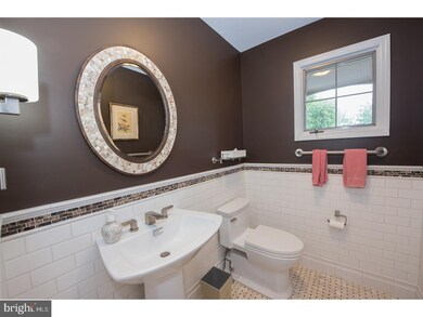 221 Hedgemere Dr, Devon, PA 19333 - photo 6