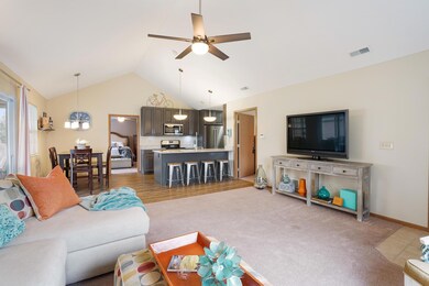 1234 Amberlea Dr W