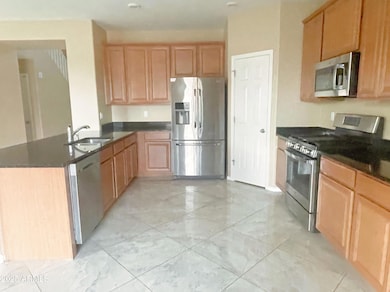 1121 E Regent Dr, Gilbert, AZ 85298 - photo 5