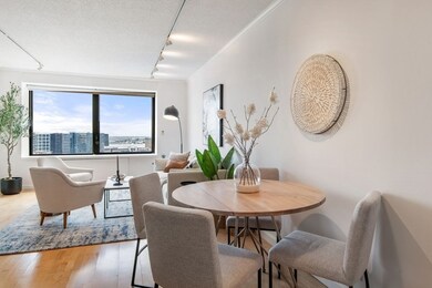 Harbor Towers unit 27D, Boston, MA 02110 - photo 5