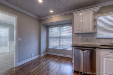Breakfast nook