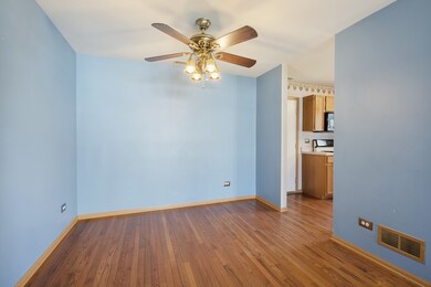 1847 Festival Ct, Joliet, IL 60435 - photo 5