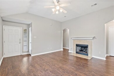 3903 Crown Ridge Ct, College Station, TX 77845 - photo 5