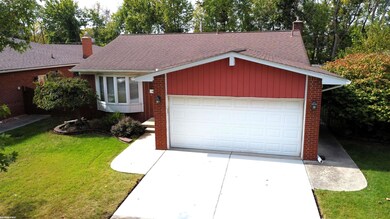 11248 Kennebec Ave, Allen Park, MI 48101 - photo 2