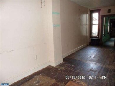 541 Minor St, Reading, PA 19602 - photo 4