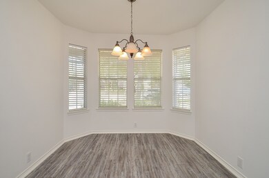 Breakfast dining area in the kitchen that overlook