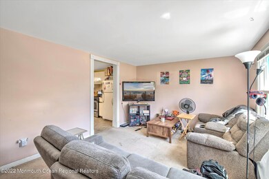 08-LIVING ROOM