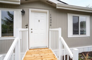 14306 125th Street Ct E unit 24, Puyallup, WA 98374 - photo 3