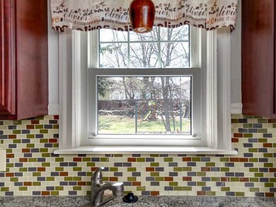 8 Nelson St, North Providence, RI 02911 - photo 5