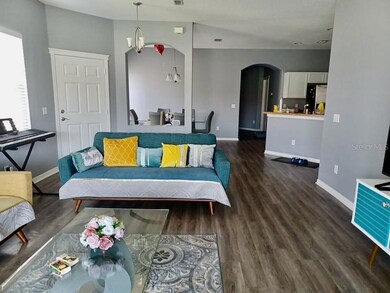 7439 Surrey Pines Dr, Apollo Beach, FL 33572 - photo 6