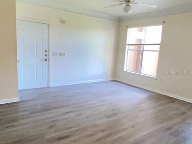 8849 Villa View Cir unit 203, Orlando, FL 32821 - photo 4